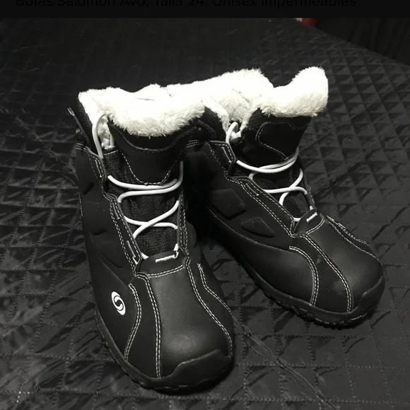 Salomon Black Waterproof Boots with White Accents - Picture 2 of 7